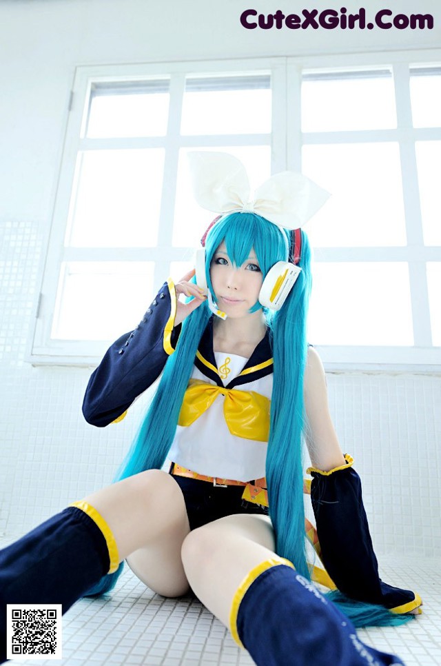 Cosplay Haruka - Tease Poolsexy Video No.bb7343